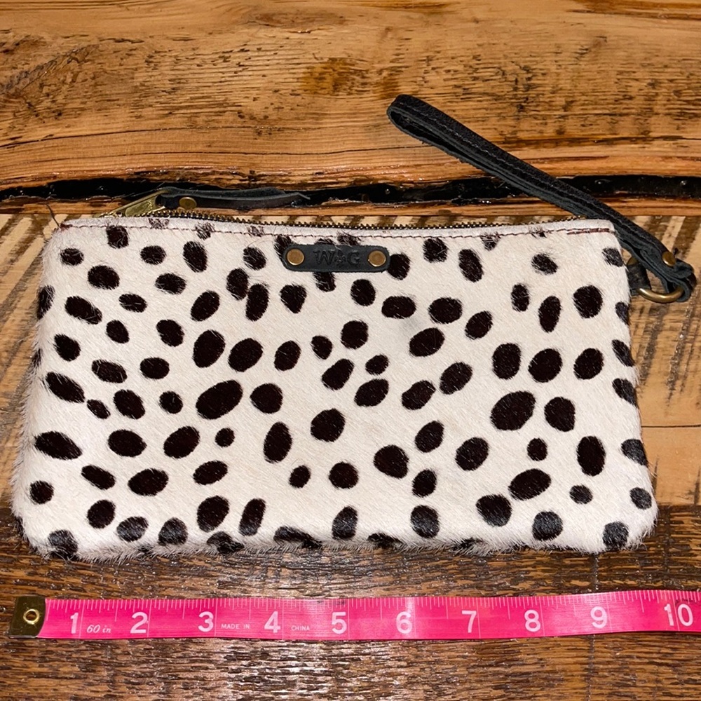 Wild Goose Cowhide Leather Pouch